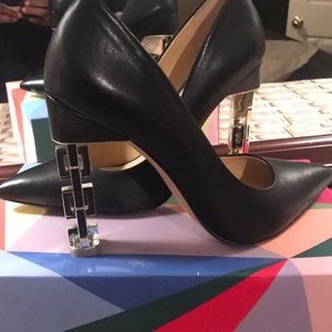 Black Katy Perry heels